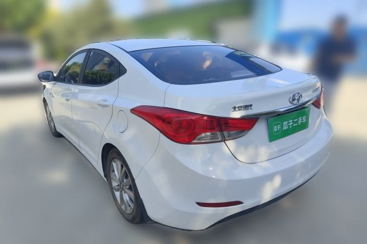 Used Hyundai Elantra (5th Generation / Langdong) 2015 1.6L Automatic Fashion Model Rear Left 45 Deg