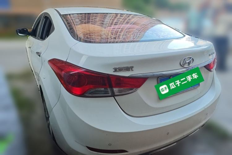 Used Hyundai Elantra (5th Generation / Langdong) 2015 1.6L Automatic Luxury Model Rear Left 45 Deg