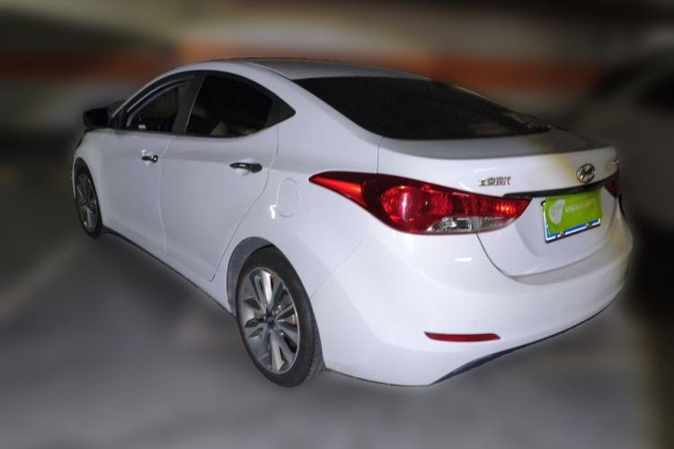 Used Hyundai Elantra (5th Generation / Langdong) 2015 1.6L Automatic Leading Model Rear Left 45 Deg