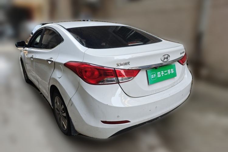 Used Hyundai Elantra (5th Generation / Langdong) 2015 1.6L Manual Leading Model Rear Left 45 Deg
