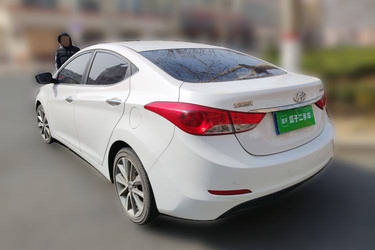 Used Hyundai Elantra (5th Generation / Langdong) 2015 1.6L Automatic Leading Model Rear Left 45 Deg