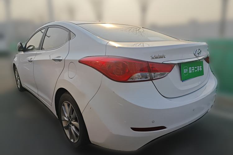 Used Hyundai Elantra (5th Generation / Langdong) 2015 1.6L Manual Leading Model Rear Left 45 Deg