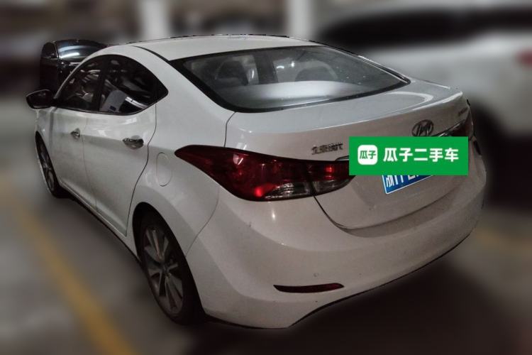 Used Hyundai Elantra (5th Generation / Langdong) 2015 1.6L Automatic Leading Model Rear Left 45 Deg