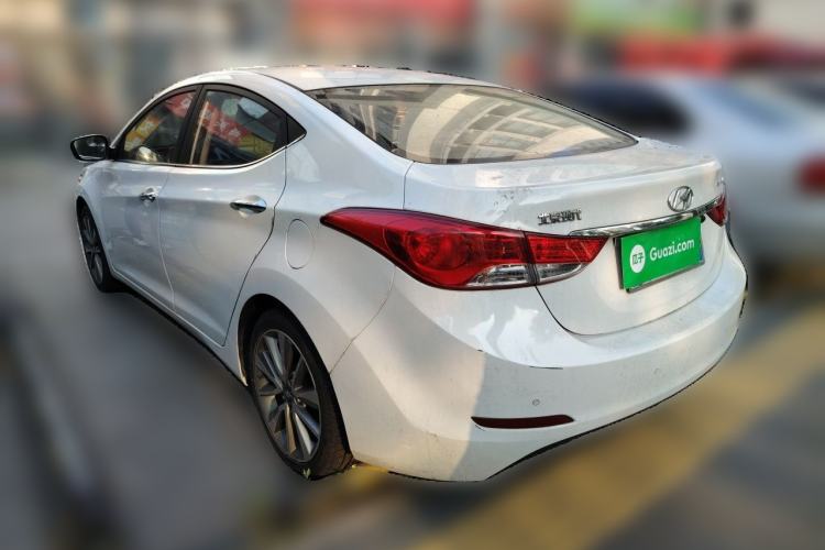 Used Hyundai Elantra (5th Generation / Langdong) 2015 1.6L Automatic Leading Model Rear Left 45 Deg
