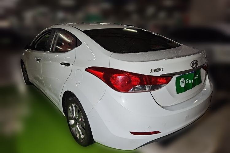 Used Hyundai Elantra (5th Generation / Langdong) 2015 1.6L Manual Leading Model Rear Left 45 Deg