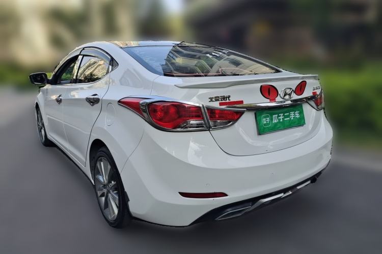 Used Hyundai Elantra (5th Generation / Langdong) 2015 1.6L Automatic Luxury Model Rear Left 45 Deg