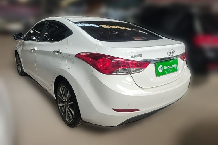 Used Hyundai Elantra (5th Generation / Langdong) 2015 1.6L Automatic Leading Model Rear Left 45 Deg