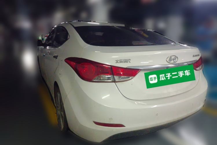 Used Hyundai Elantra (5th Generation / Langdong) 2015 1.6L Automatic Leading Model Rear Left 45 Deg