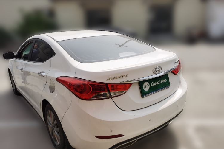 Used Hyundai Elantra (5th Generation / Langdong) 2015 1.6L Manual Leading Model Rear Left 45 Deg