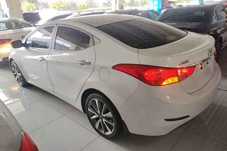 Used Hyundai Elantra (5th Generation / Langdong) 2015 1.6L Automatic Luxury Model Rear Left 45 Deg