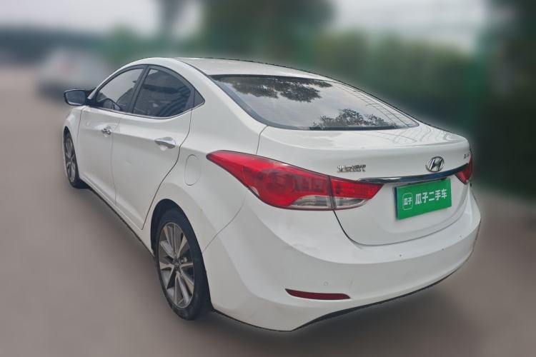 Used Hyundai Elantra (5th Generation / Langdong) 2015 1.6L Automatic Leading Model Rear Left 45 Deg