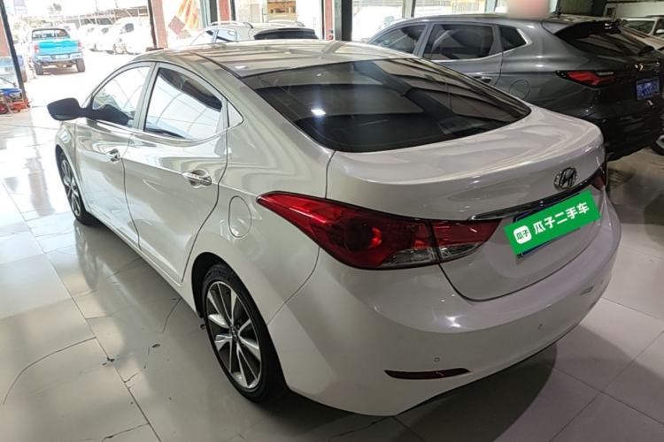 Used Hyundai Elantra (5th Generation / Langdong) 2015 1.6L Automatic Leading Model Rear Left 45 Deg