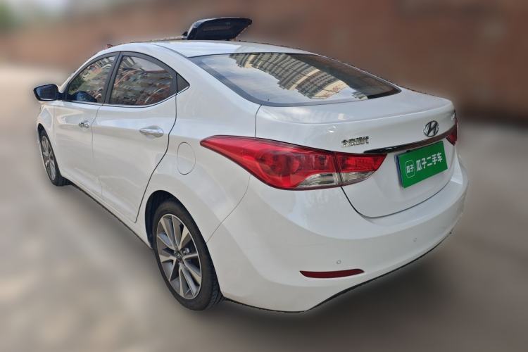 Used Hyundai Elantra (5th Generation / Langdong) 2015 1.6L Automatic Leading Model Rear Left 45 Deg