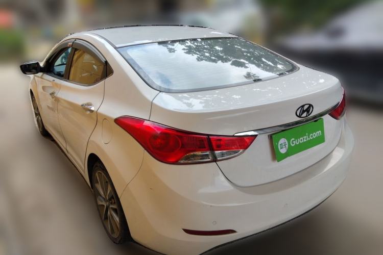 Used Hyundai Elantra (5th Generation / Langdong) 2015 1.6L Automatic Leading Model Rear Left 45 Deg