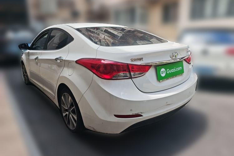 Used Hyundai Elantra (5th Generation / Langdong) 2015 1.6L Automatic Leading Model Rear Left 45 Deg