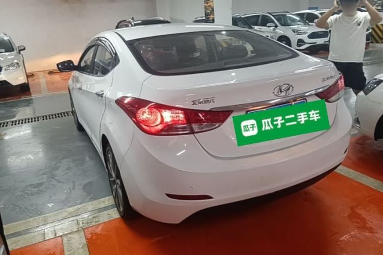 Used Hyundai Elantra (5th Generation / Langdong) 2015 1.6L Automatic Luxury Model Rear Left 45 Deg