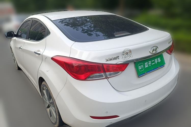 Used Hyundai Elantra (5th Generation / Langdong) 2015 1.6L Automatic Leading Model Rear Left 45 Deg