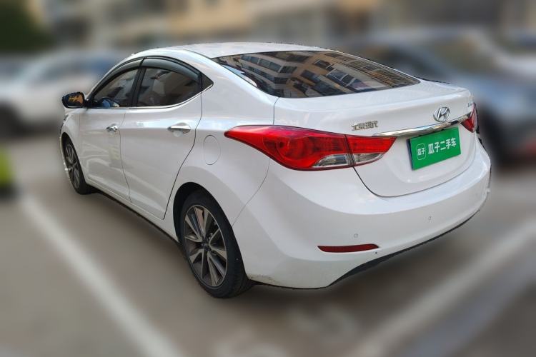 Used Hyundai Elantra (5th Generation / Langdong) 2015 1.6L Automatic Leading Model Rear Left 45 Deg