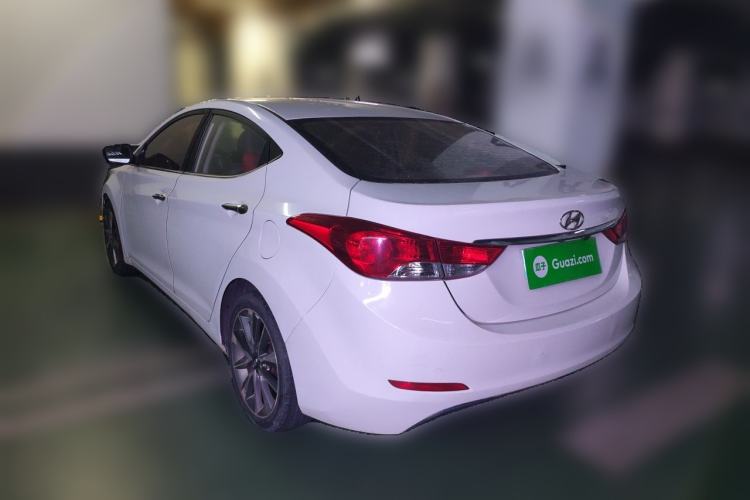 Used Hyundai Elantra (5th Generation / Langdong) 2015 1.6L Automatic Luxury Model Rear Left 45 Deg