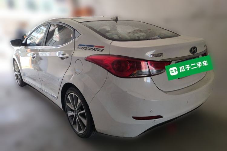 Used Hyundai Elantra (5th Generation / Langdong) 2015 1.6L Automatic Leading Model Rear Left 45 Deg