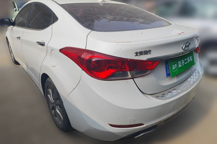 Used Hyundai Elantra (5th Generation / Langdong) 2015 1.6L Manual Leading Model Rear Left 45 Deg
