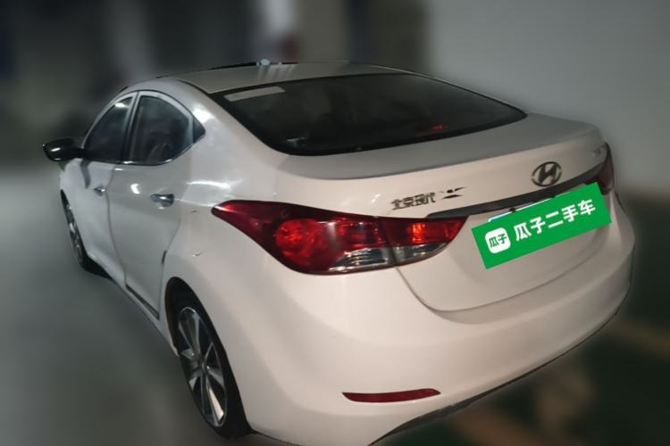 Used Hyundai Elantra (5th Generation / Langdong) 2015 1.6L Automatic Leading Model Rear Left 45 Deg