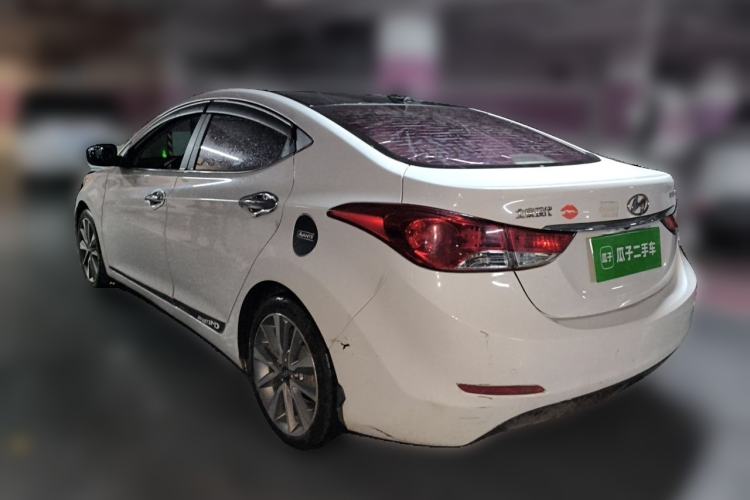 Used Hyundai Elantra (5th Generation / Langdong) 2015 1.6L Automatic Leading Model Rear Left 45 Deg