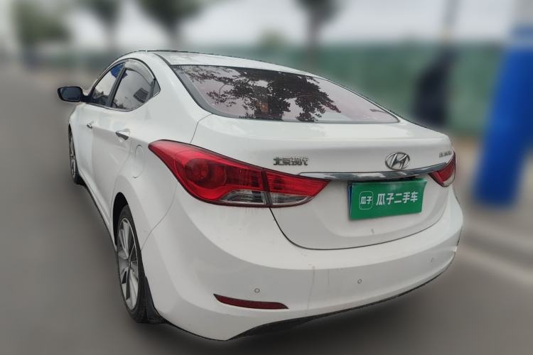 Used Hyundai Elantra (5th Generation / Langdong) 2015 1.6L Automatic Leading Model Rear Left 45 Deg
