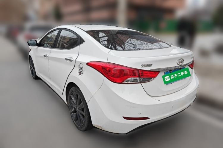 Used Hyundai Elantra (5th Generation / Langdong) 2015 1.6L Automatic Leading Model Rear Left 45 Deg