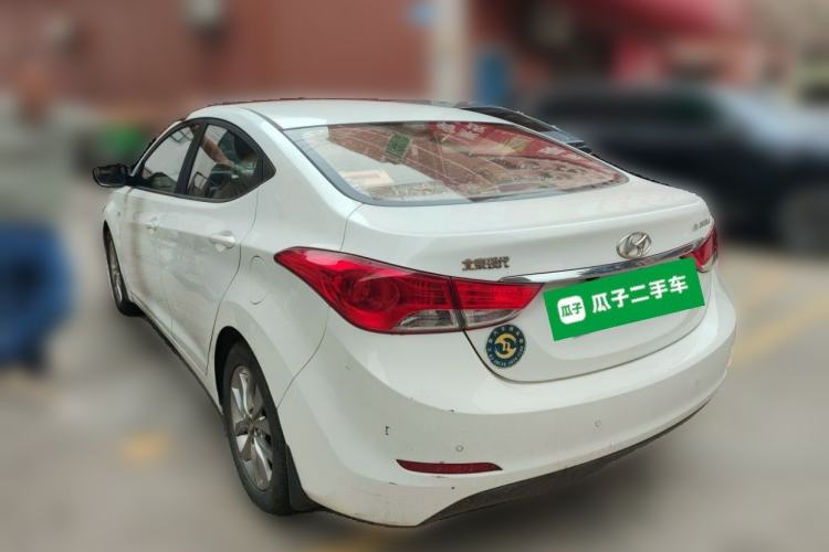Used Hyundai Elantra (5th Generation / Langdong) 2015 1.6L Automatic Fashion Model Rear Left 45 Deg