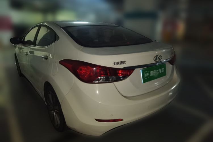 Used Hyundai Elantra (5th Generation / Langdong) 2015 1.6L Automatic Leading Model Rear Left 45 Deg