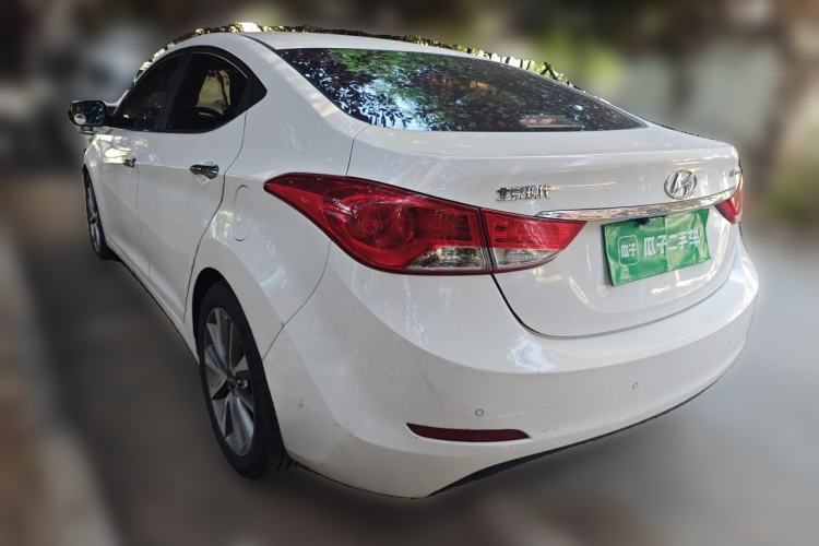 Used Hyundai Elantra (5th Generation / Langdong) 2015 1.6L Automatic Leading Model Rear Left 45 Deg