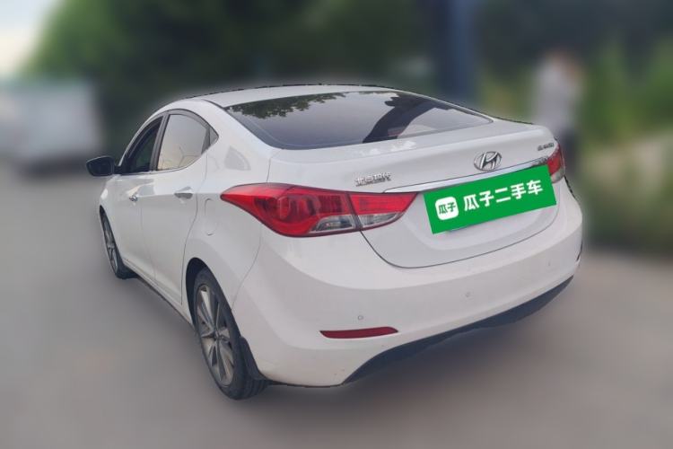 Used Hyundai Elantra (5th Generation / Langdong) 2015 1.6L Automatic Leading Model Rear Left 45 Deg