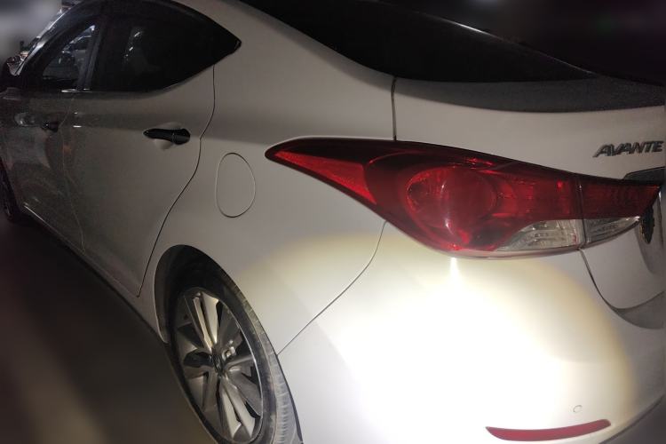 Used Hyundai Elantra (5th Generation / Langdong) 2015 1.6L Automatic Luxury Model Rear Left 45 Deg
