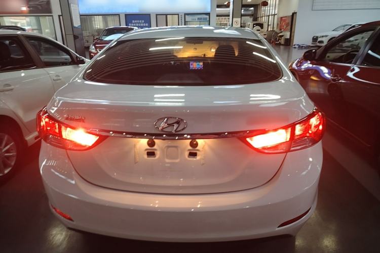 Used Hyundai Elantra (5th Generation / Langdong) 2015 1.6L Automatic Leading Model Rear