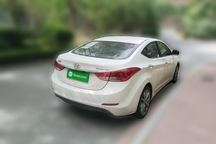 Used Hyundai Elantra (5th Generation / Langdong) 2015 1.6L Automatic Leading Model Rear Right 45 Deg