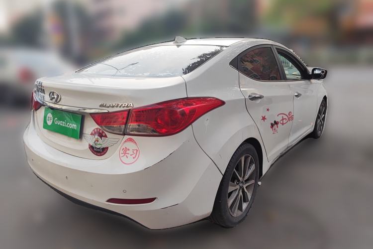 Used Hyundai Elantra (5th Generation / Langdong) 2015 1.6L Automatic Leading Model Rear Right 45 Deg