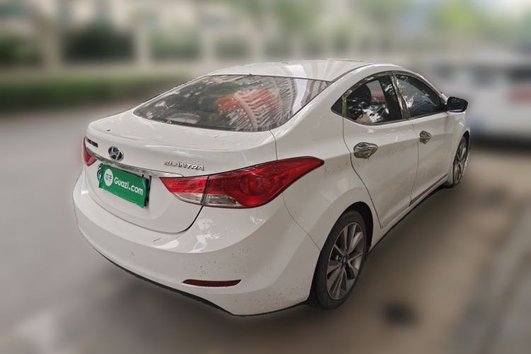Used Hyundai Elantra (5th Generation / Langdong) 2015 1.6L Automatic Leading Model Rear Right 45 Deg