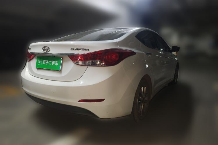 Used Hyundai Elantra (5th Generation / Langdong) 2015 1.6L Manual Leading Model Rear Right 45 Deg
