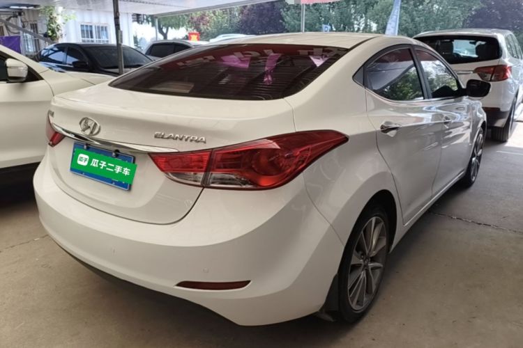 Used Hyundai Elantra (5th Generation / Langdong) 2015 1.6L Automatic Leading Model Rear Right 45 Deg