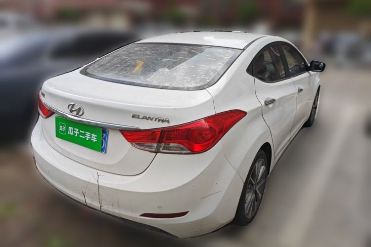 Used Hyundai Elantra (5th Generation / Langdong) 2015 1.6L Automatic Leading Model Rear Right 45 Deg