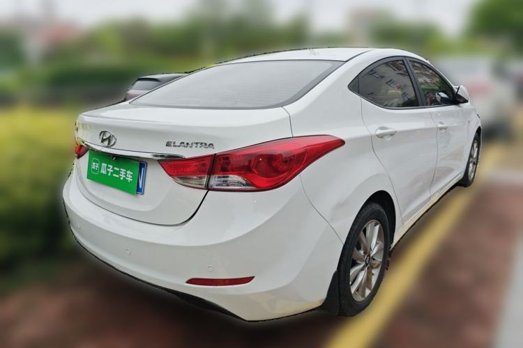 Used Hyundai Elantra (5th Generation / Langdong) 2015 1.6L Manual Fashion Edition Rear Right 45 Deg