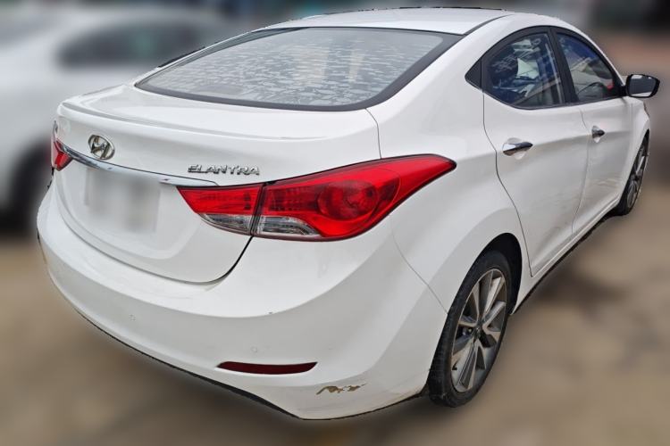 Used Hyundai Elantra (5th Generation / Langdong) 2015 1.6L Automatic Leading Model Rear Right 45 Deg