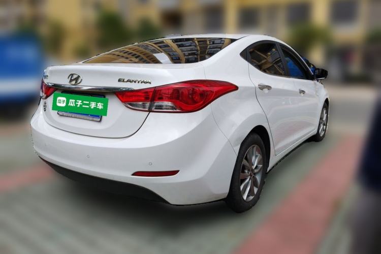 Used Hyundai Elantra (5th Generation / Langdong) 2015 1.6L Manual Leading Model Rear Right 45 Deg