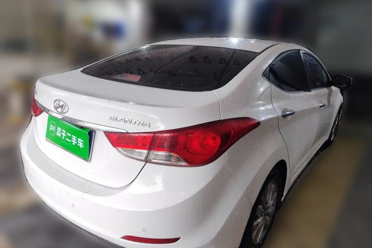 Used Hyundai Elantra (5th Generation / Langdong) 2015 1.6L Manual Leading Model Rear Right 45 Deg