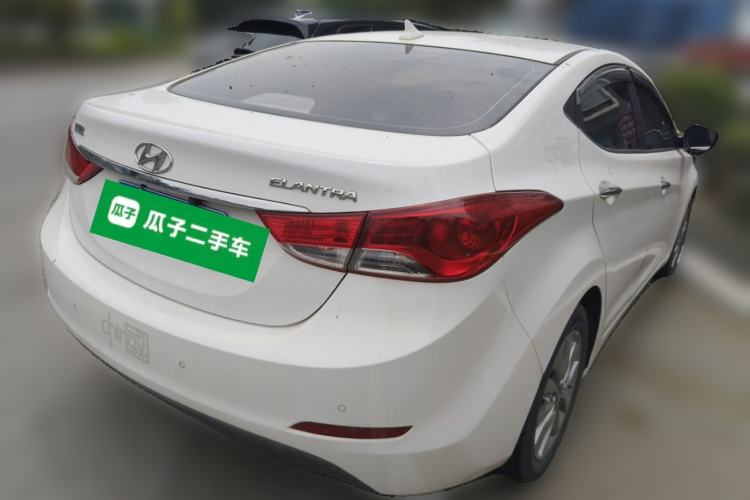 Used Hyundai Elantra (5th Generation / Langdong) 2015 1.6L Manual Leading Model Rear Right 45 Deg