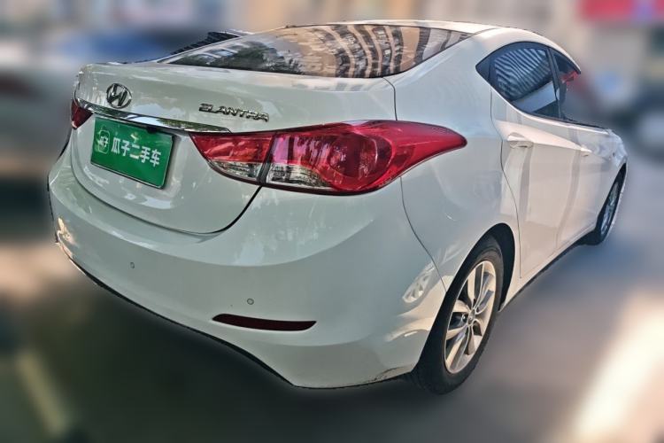 Used Hyundai Elantra (5th Generation / Langdong) 2015 1.6L Automatic Fashion Model Rear Right 45 Deg
