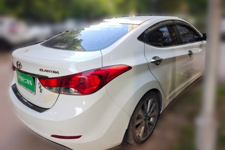 Used Hyundai Elantra (5th Generation / Langdong) 2015 1.6L Automatic Luxury Model Rear Right 45 Deg