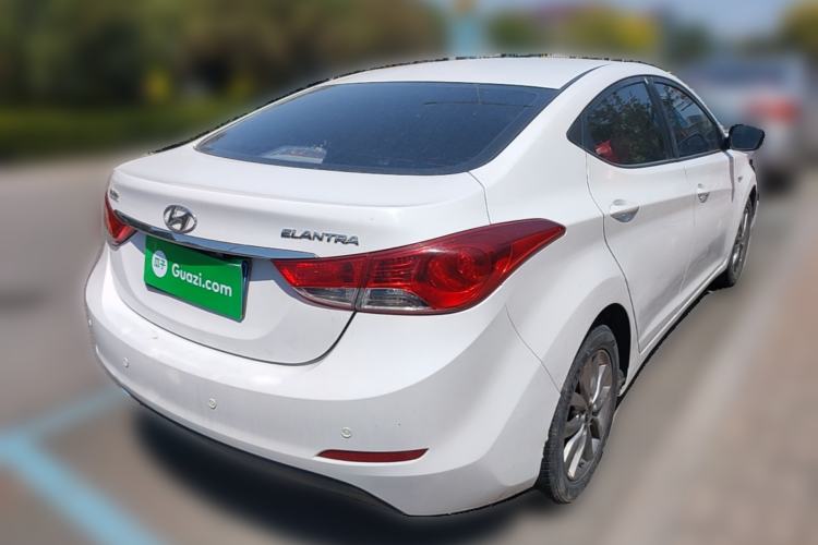 Used Hyundai Elantra (5th Generation / Langdong) 2015 1.6L Manual Fashion Edition Rear Right 45 Deg