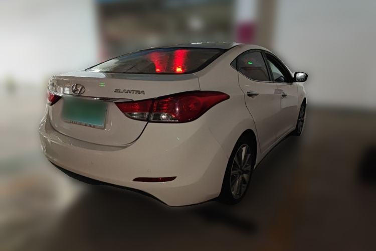 Used Hyundai Elantra (5th Generation / Langdong) 2015 1.6L Automatic Leading Model Rear Right 45 Deg